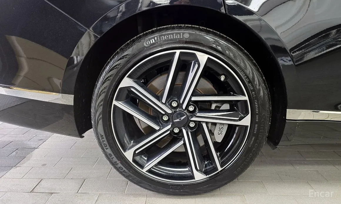 Фото 5 - Genesis G80