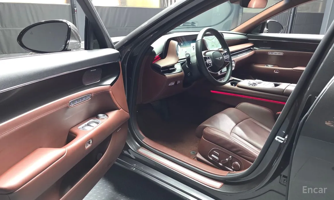 Фото 10 - Genesis G90