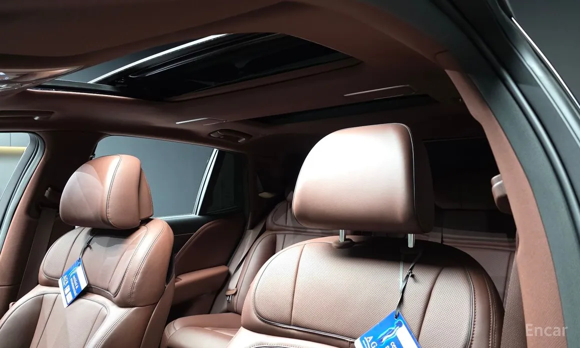 Фото 18 - Genesis G90