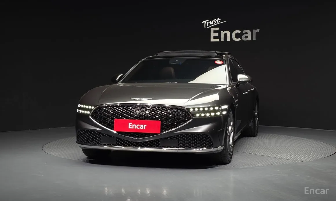 Фото 3 - Genesis G90