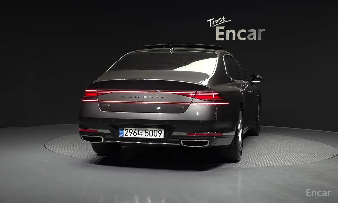 Фото 4 - Genesis G90