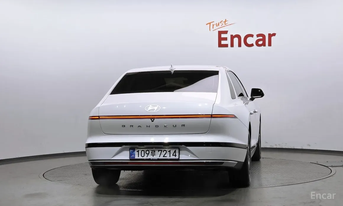 Hyundai Grandeur 2022 Premium