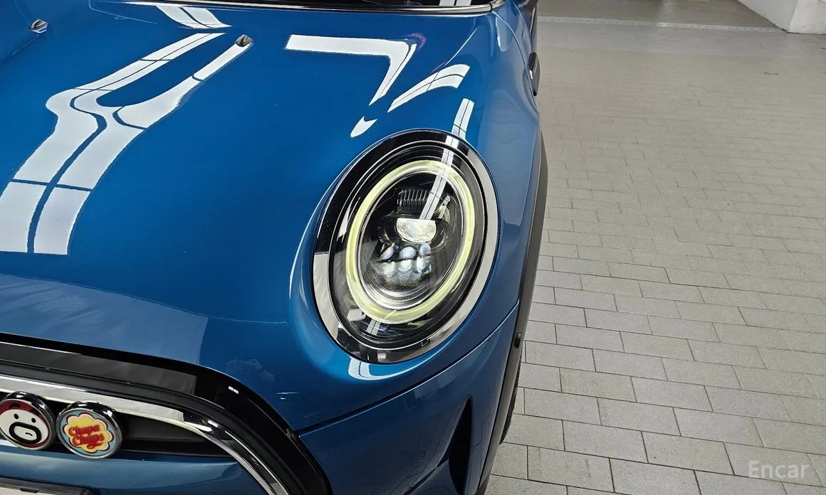 Mini Cooper 2001 Classic Plus Launch Pack