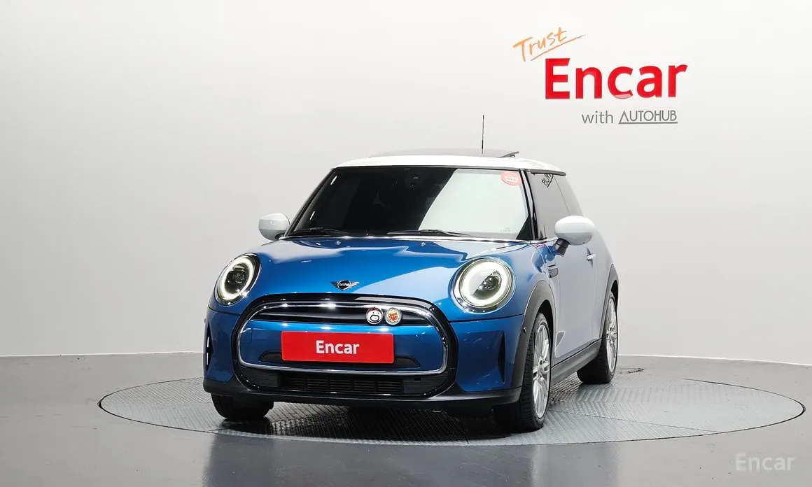 Mini Cooper 2001 Classic Plus Launch Pack