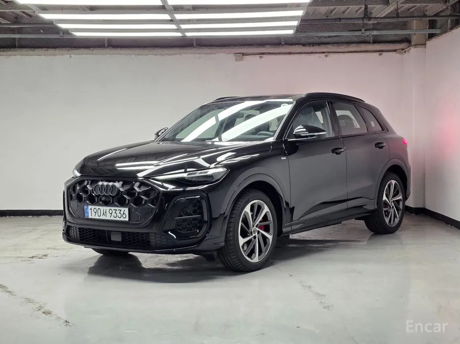 Audi Q5 2025 40 TDI Quattro S Line Black Edition