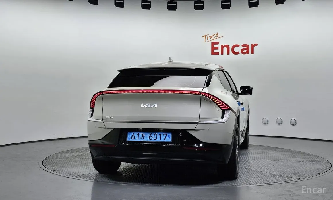Фото 4 - Kia EV6
