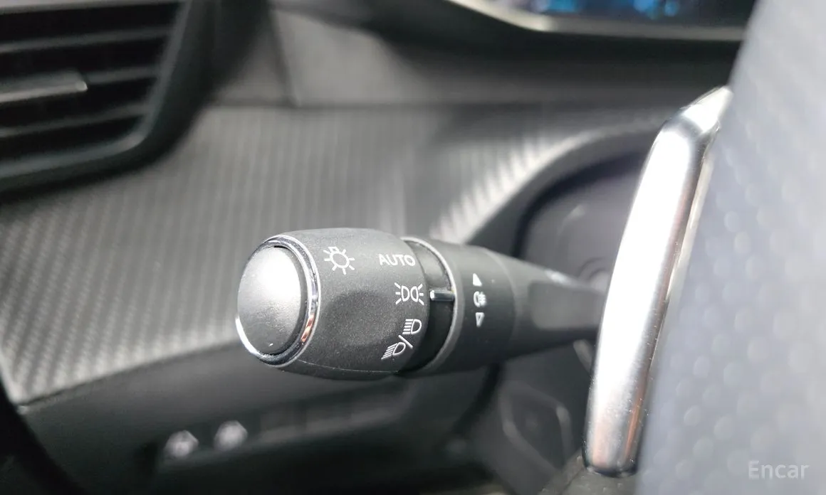 Peugeot 2008 2020 1.5 BlueHDi GT