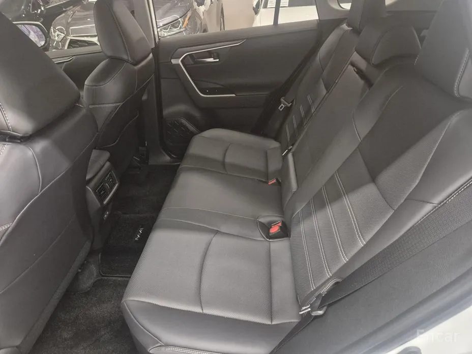 Toyota RAV4 2019 2,5 4WD Hybrid LTD