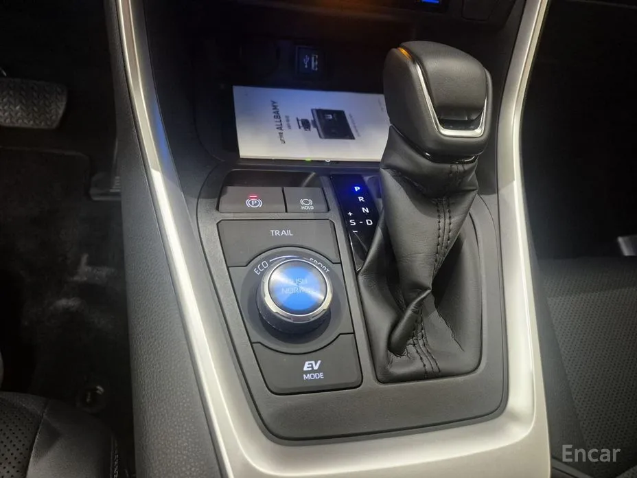 Toyota RAV4 2019 2,5 4WD Hybrid LTD