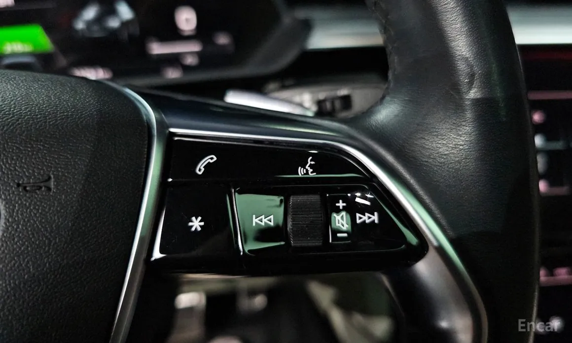 Audi e-tron 2020 55 Quattro Sportback