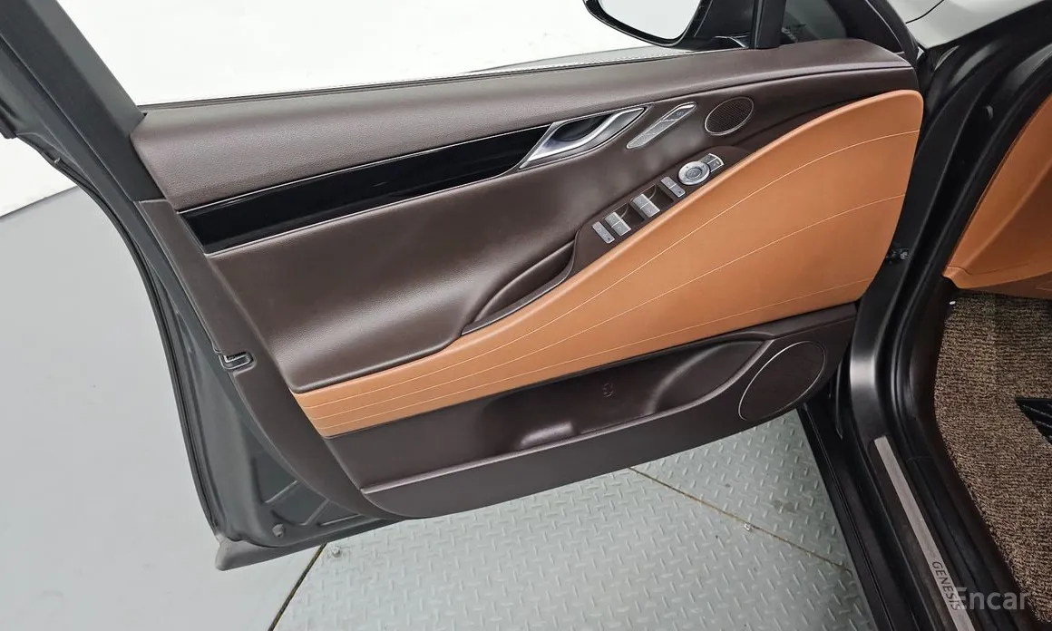 Фото 24 - Genesis G80