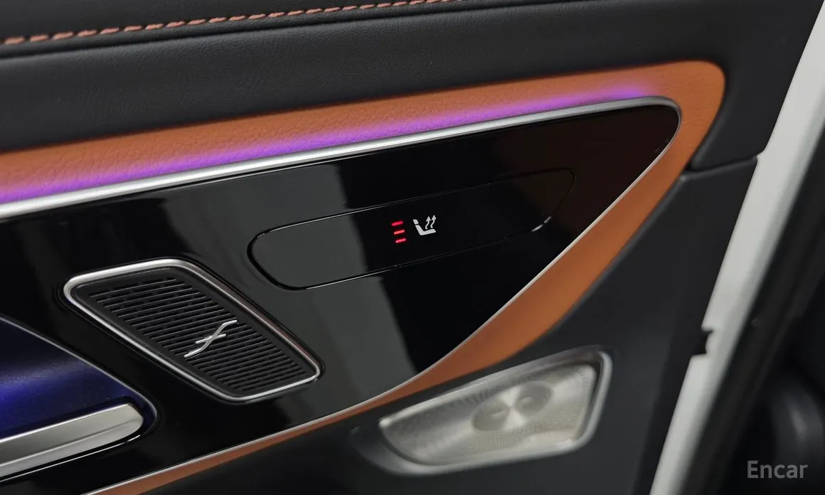 Mercedes-Benz GLC-Class 2023 GLC300 4MATIC Coupe