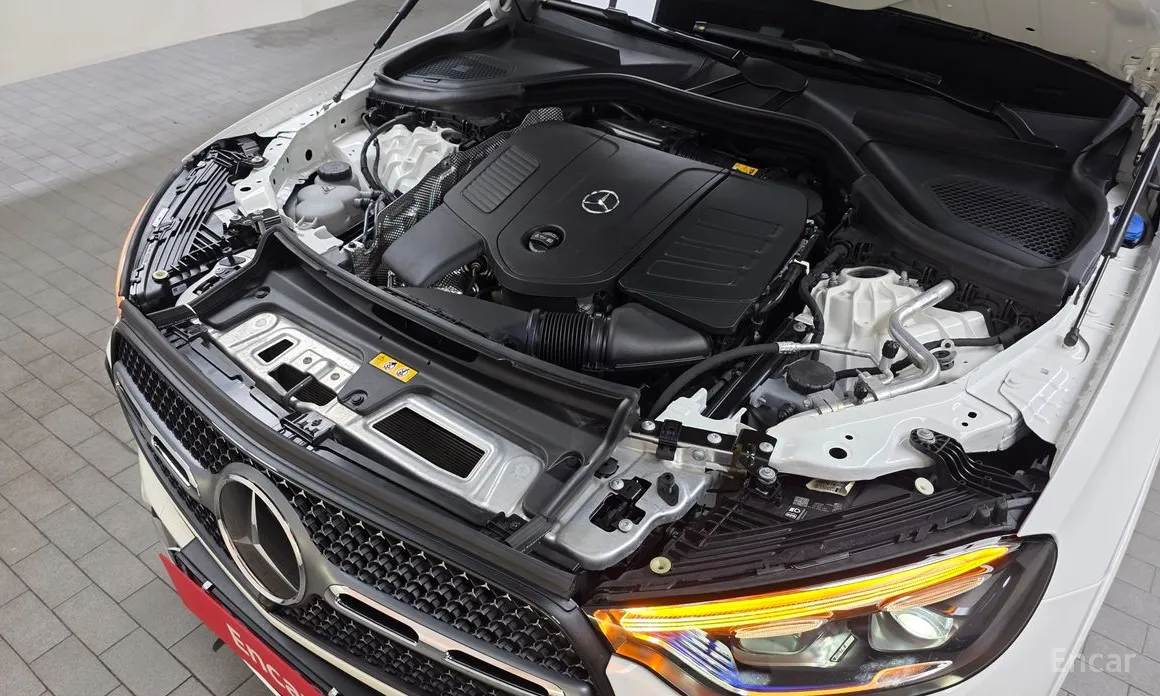 Mercedes-Benz GLC-Class 2023 GLC300 4MATIC Coupe