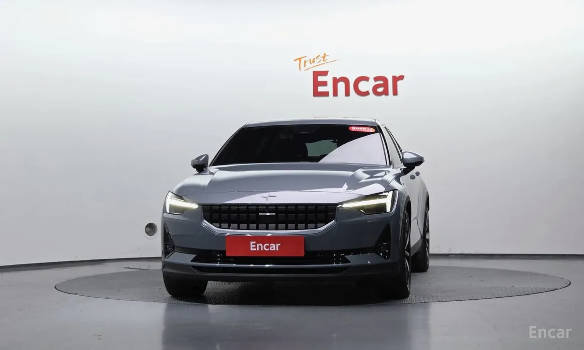 Фото 3 - Polestar 2