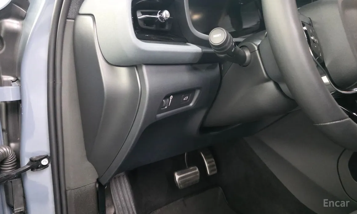 Фото 34 - Polestar 2