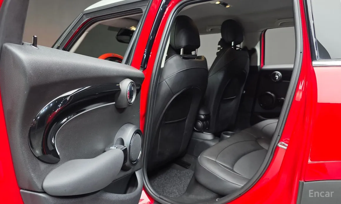 Фото 32 - Mini Cooper
