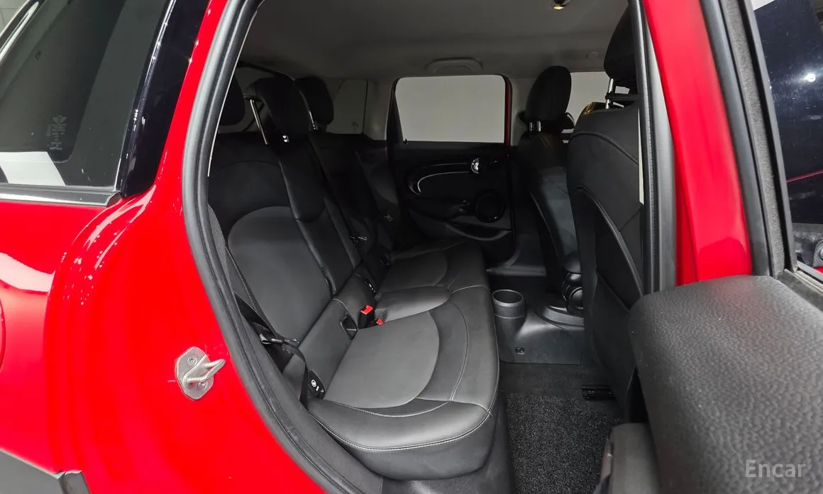 Фото 35 - Mini Cooper