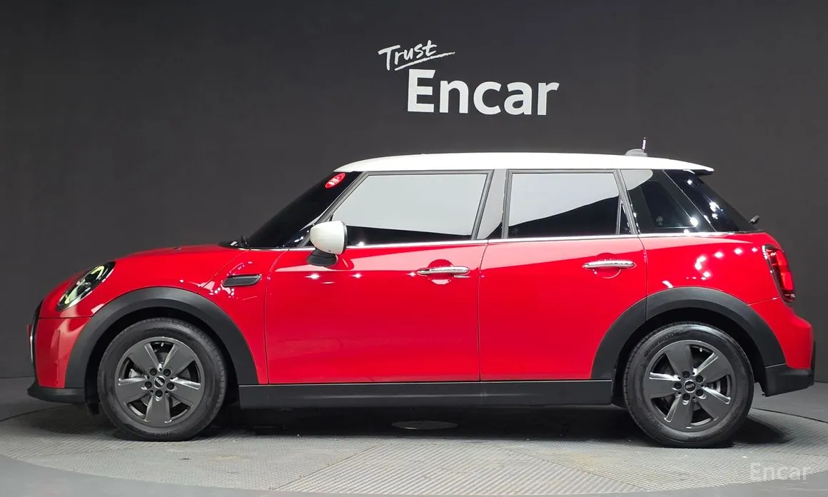 Фото 37 - Mini Cooper
