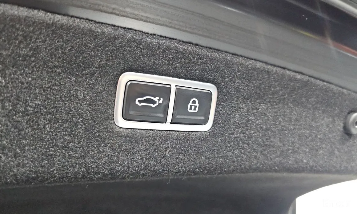 Фото 20 - Genesis G90