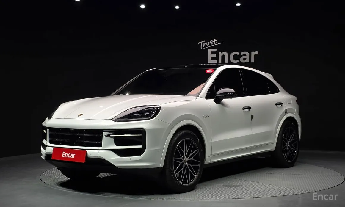 Фото 1 - Porsche Cayenne