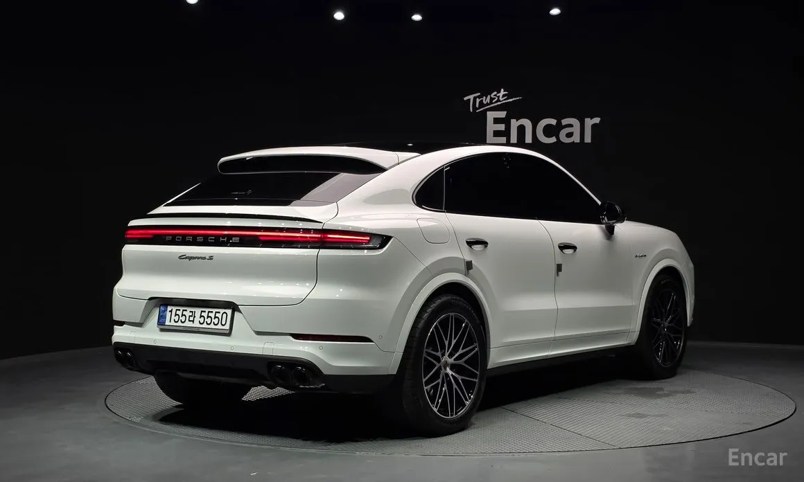Фото 2 - Porsche Cayenne