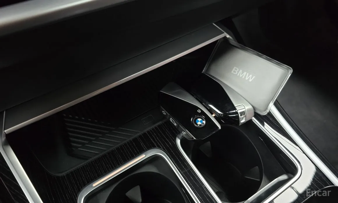 BMW 7 Series 2022 740i xDrive M Sport