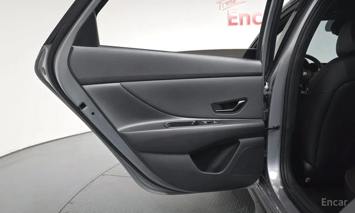 Hyundai Avante 2023 1.6
