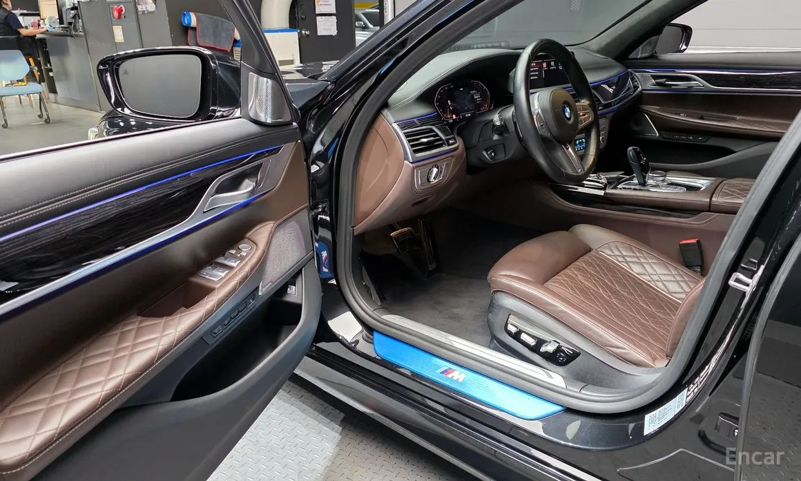 BMW 7 Series 2015 740Li xDrive M Sport Package