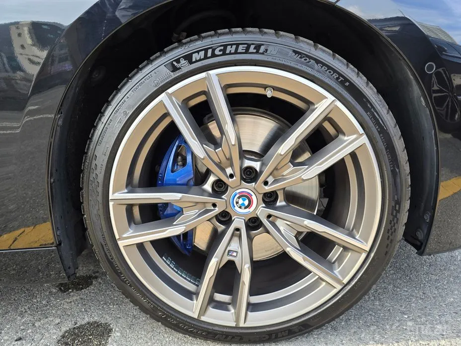 BMW 2 Series 2022 M240i xDrive Coupe