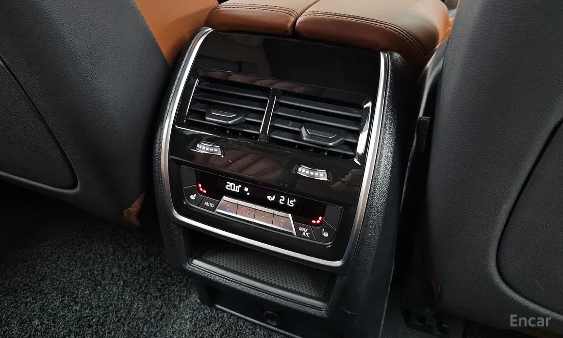 Фото 18 - BMW X5