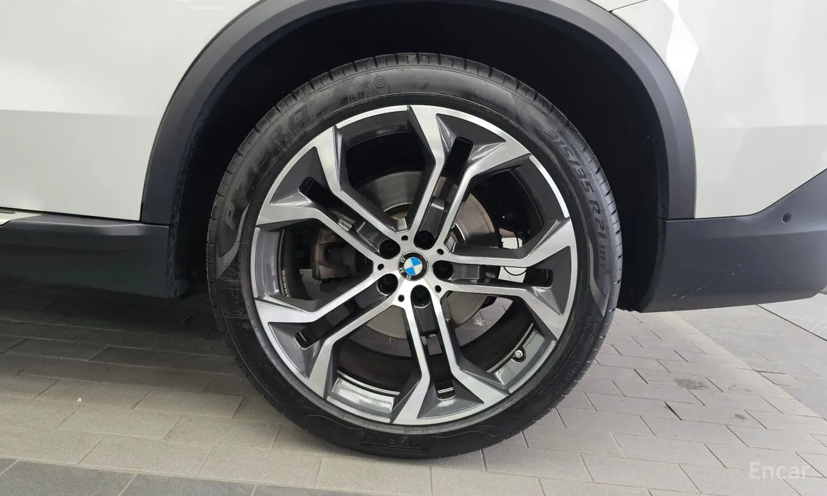 Фото 21 - BMW X5