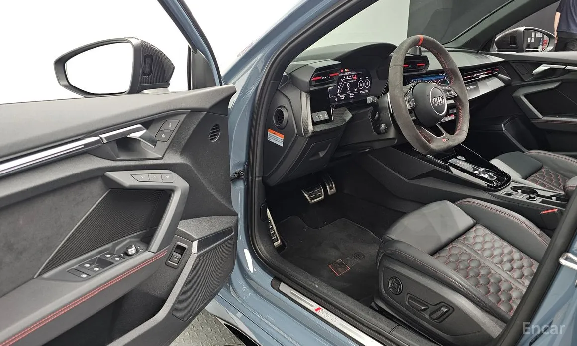 Audi RS 3 2023 2.5 TFSI Quattro