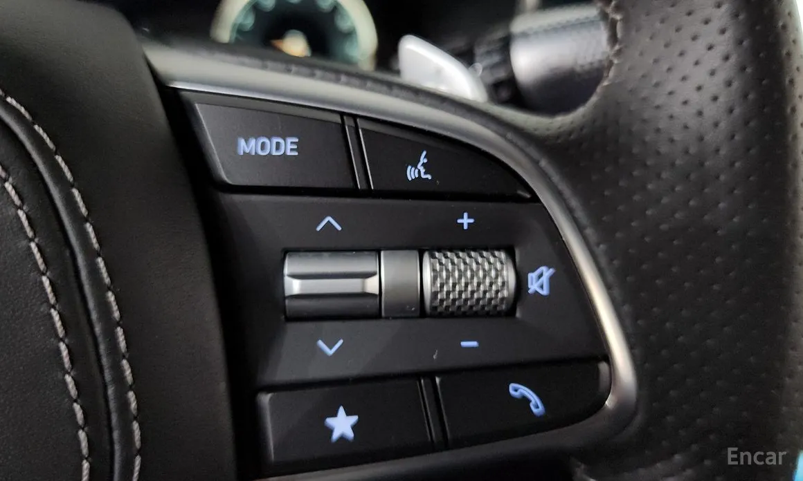 Genesis G70 2020 Gasoline 2.5T 4WD