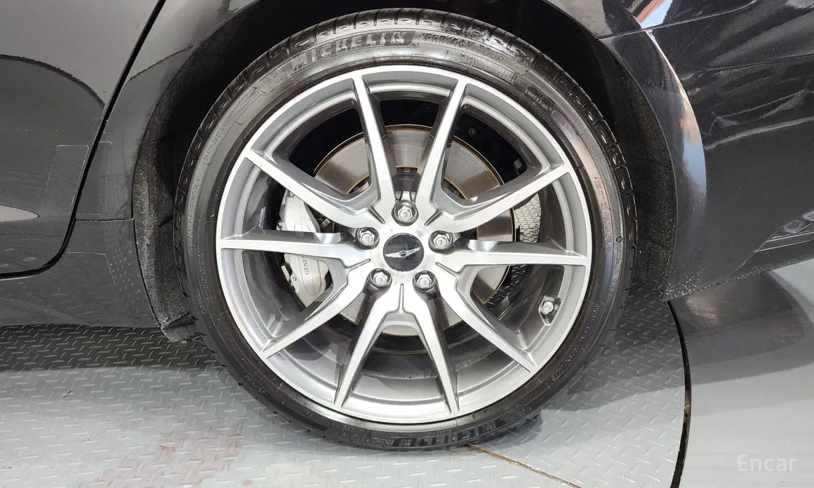 Genesis G70 2020 Gasoline 2.5T 4WD