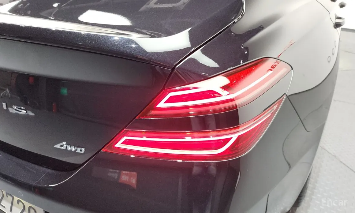 Genesis G70 2020 Gasoline 2.5T 4WD