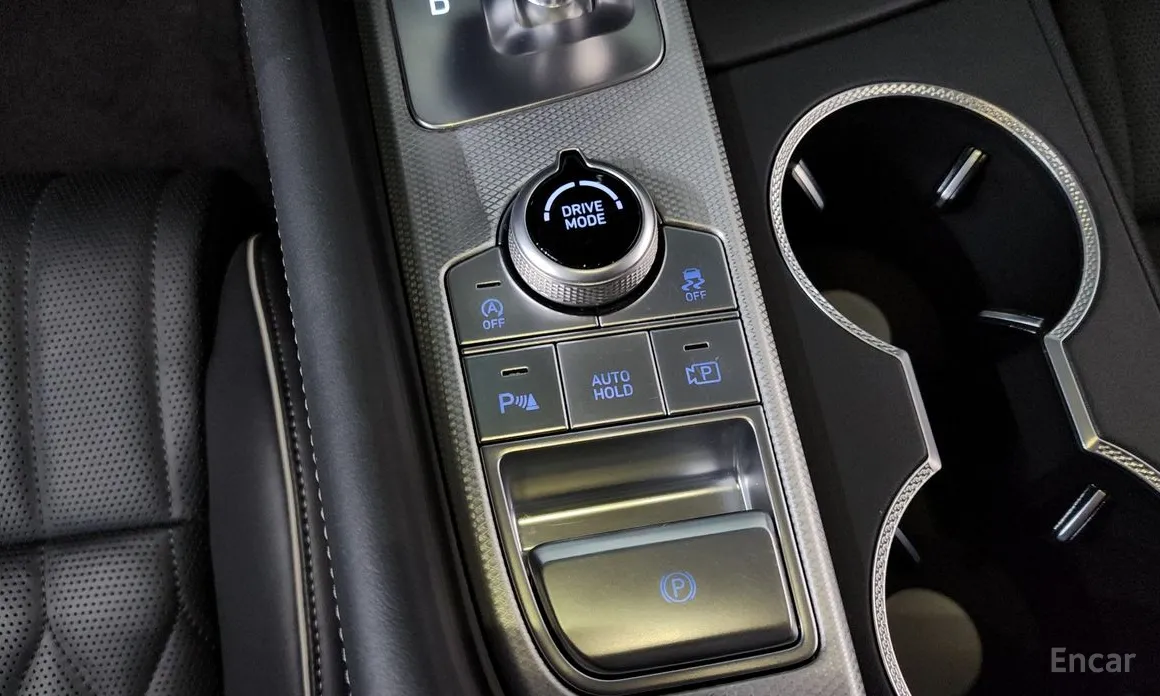 Genesis G70 2020 Gasoline 2.5T 4WD