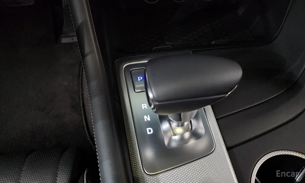 Genesis G70 2020 Gasoline 2.5T 4WD
