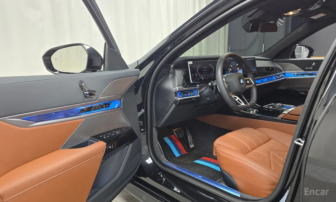 BMW 7 Series 2022 740d xDrive M Sport