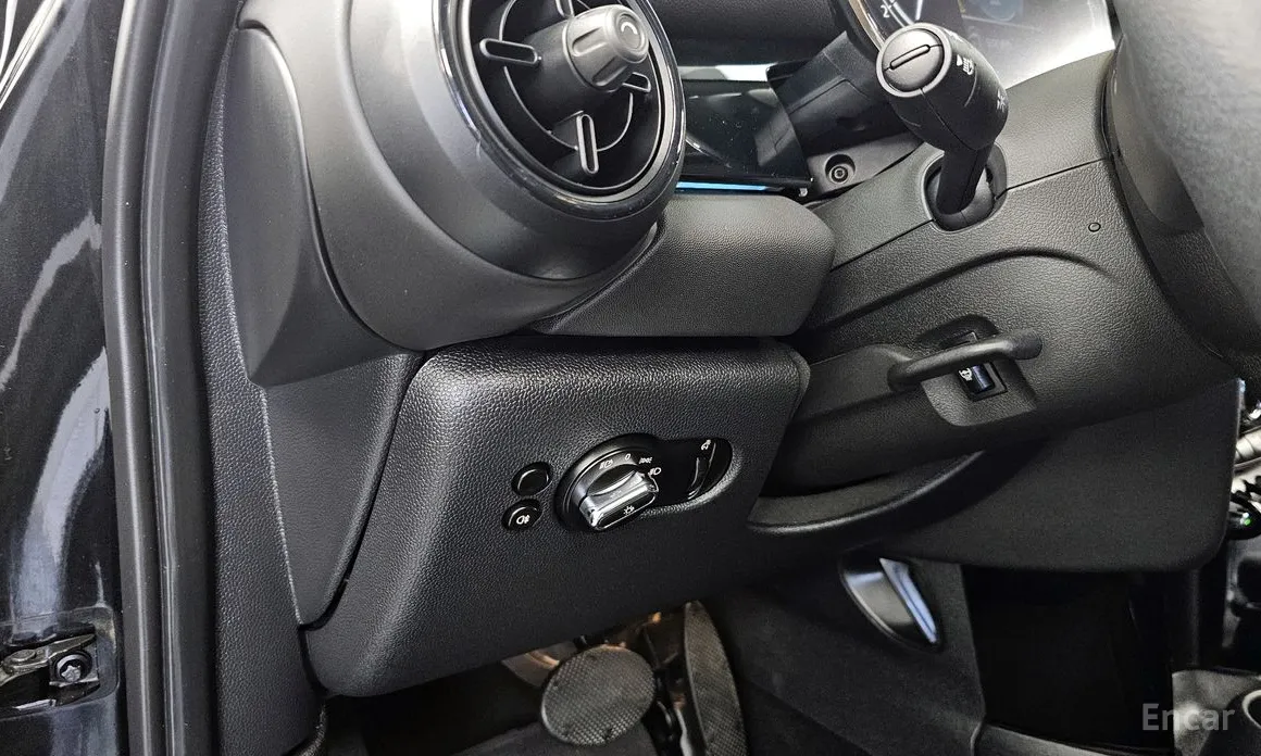 Фото 27 - Mini Cooper