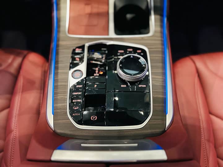 Фото 9 - BMW X5