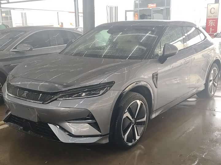 Фото 1 - BYD Song L