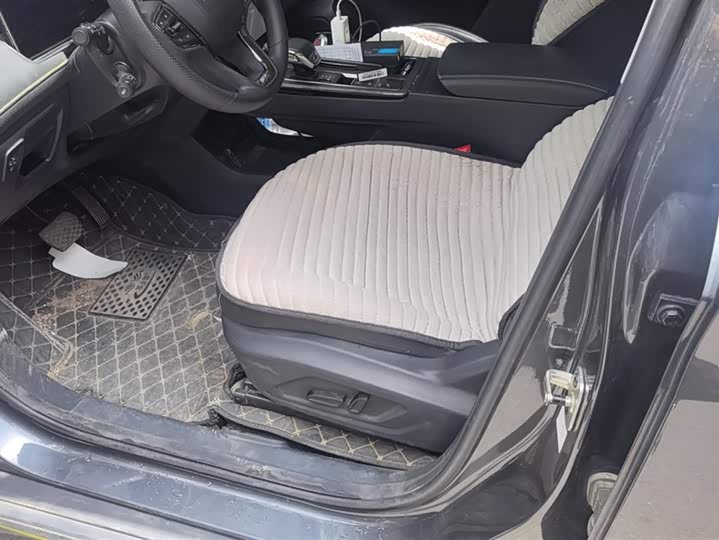 Roewe RX5 2021 2021款 PLUS 330TGI 自动国潮智享版