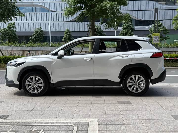 Toyota Corolla Cross 2023 2023款 2.0L 先锋版