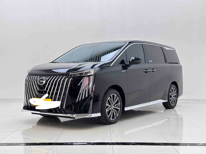 Фото 1 - GAC Trumpchi M8