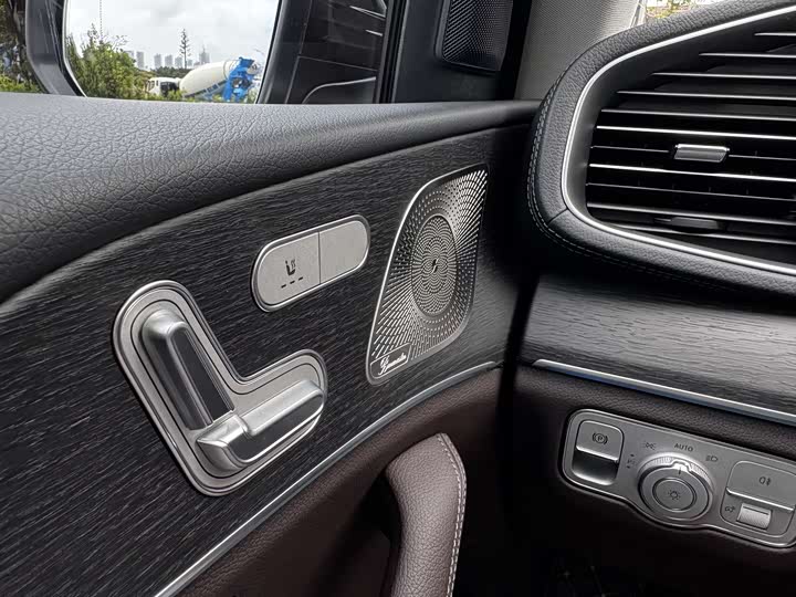 Фото 5 - Mercedes-Benz GLE-Class