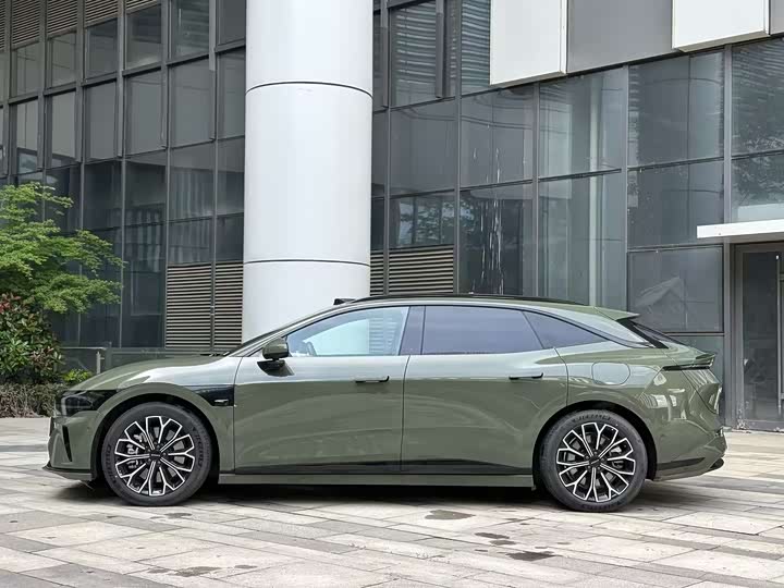 2025 Zeekr 007 GT