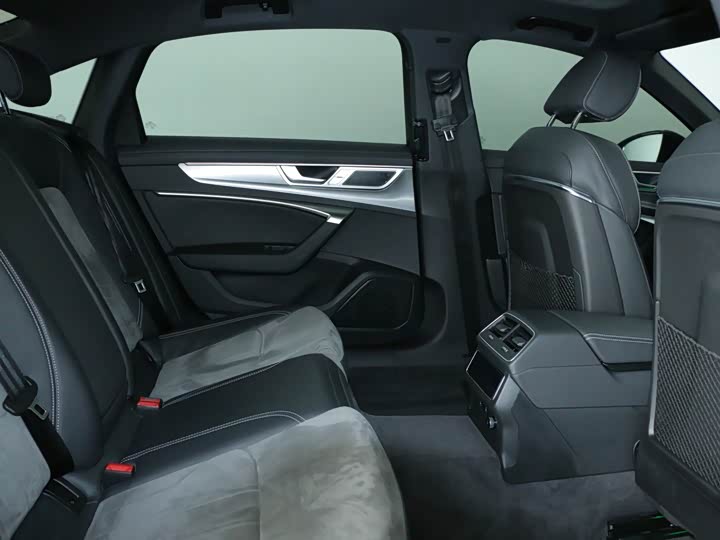 Zdjęcie 7 - Audi A6L