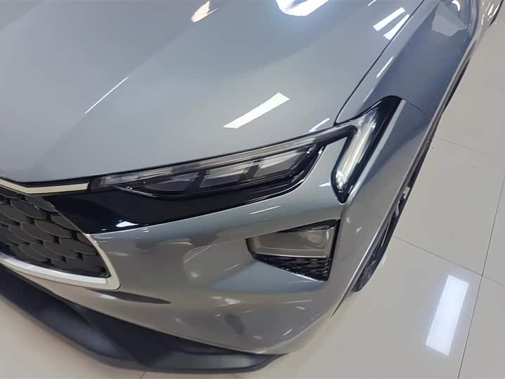 Ford Mondeo 2025 2025款 2.0T EcoBoost E 混动 运动版
