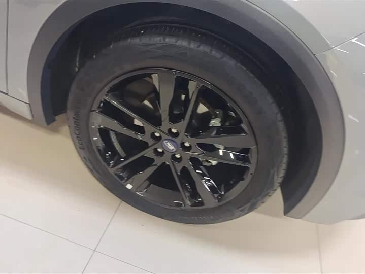 Ford Mondeo 2025 2025款 2.0T EcoBoost E 混动 运动版