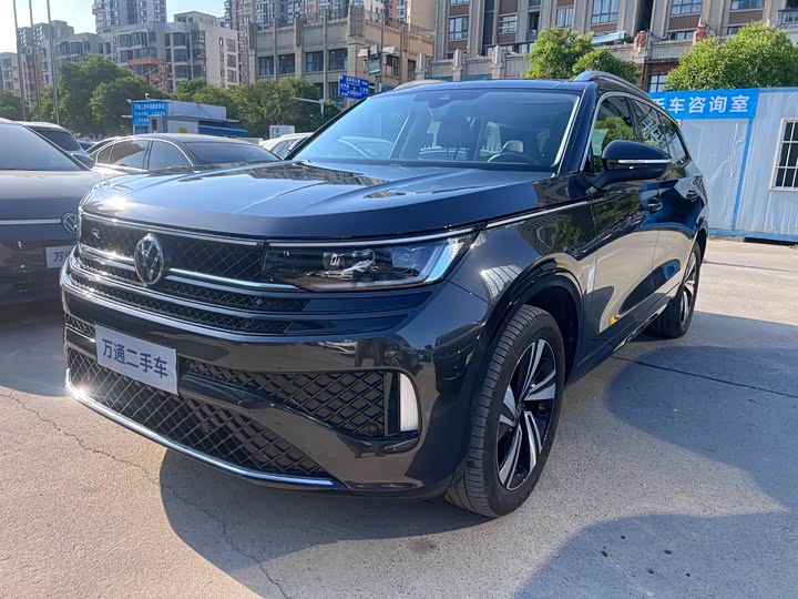 Volkswagen Tavendor 2023 2023款 380TSI 四驱R-Line巡游版